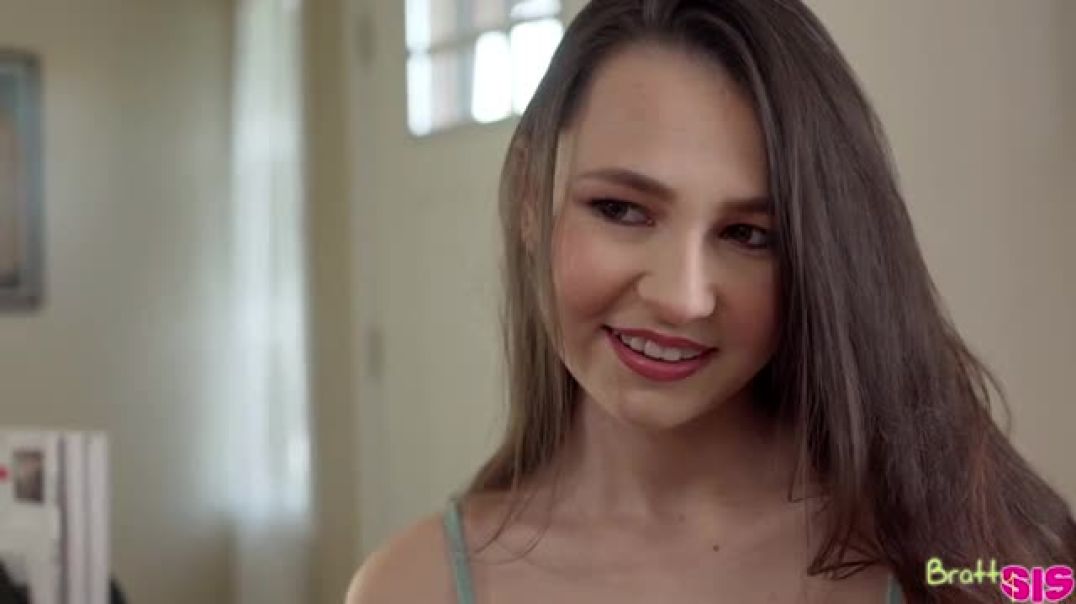 Strip Poker With Teens - Lacy Lennon  Liz Jordan