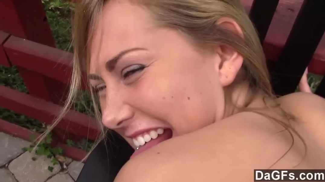 ⁣Hot Girlfriend get creampie in pussy | Xnxx video