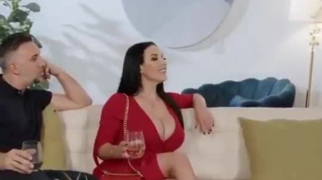 ⁣Brazzer Official big boobs MILF porn video